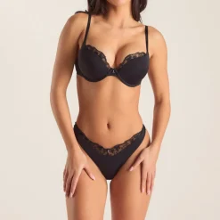 Anti-Gravity High Push-Up Bra - Black