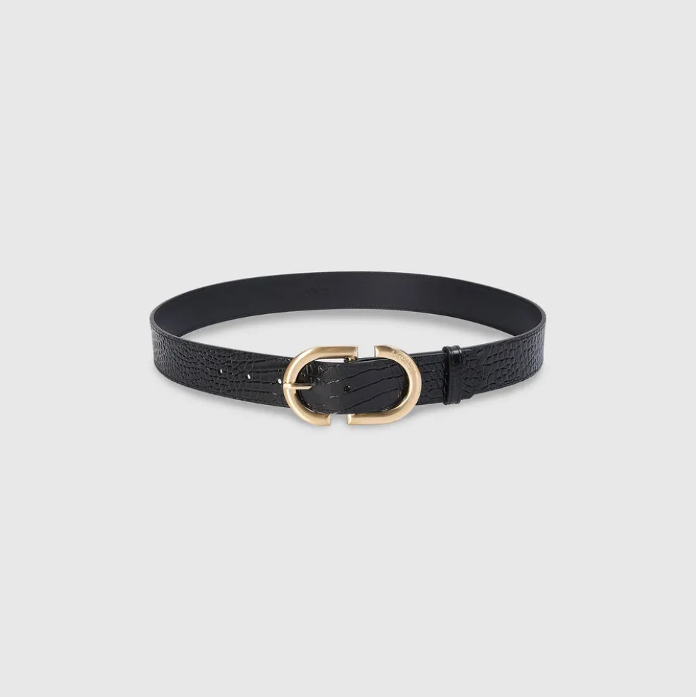 Curved Buckle Belt - Black