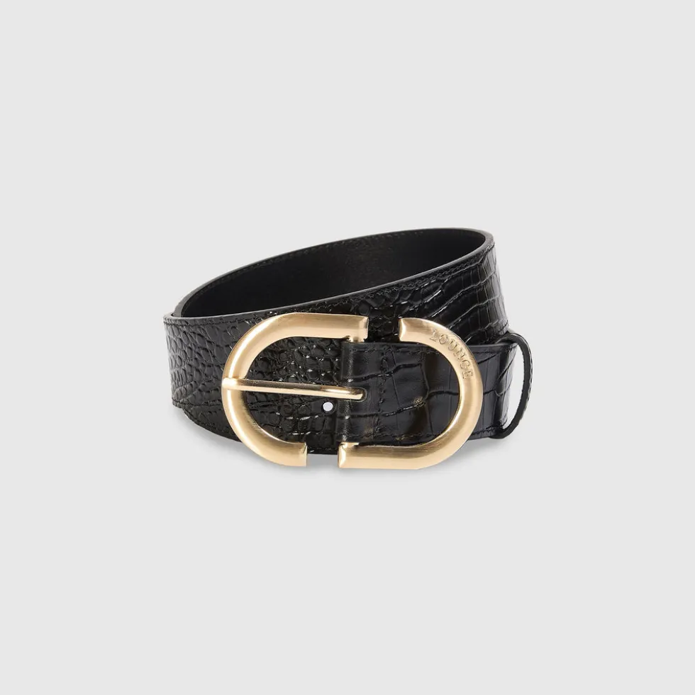 Curved Buckle Belt - Black