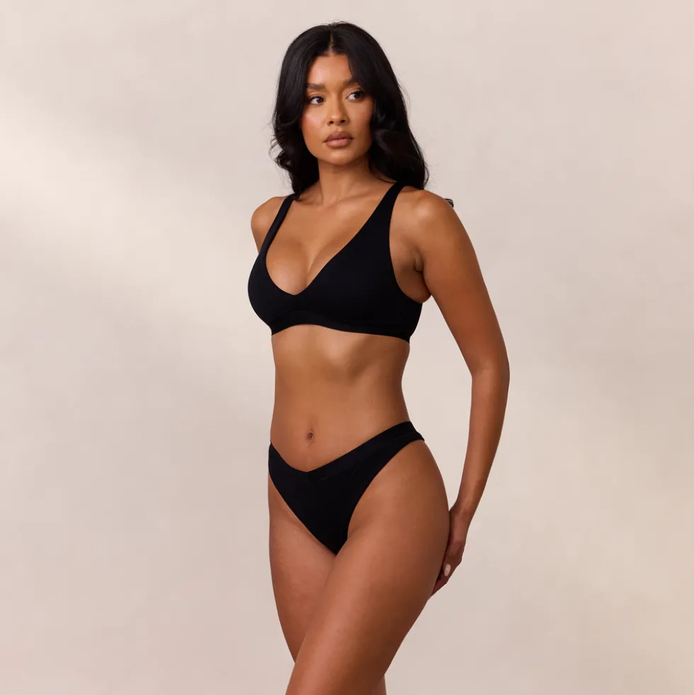 Everyday Comfort Triangle Bra - Black