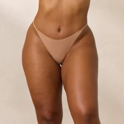 Everyday Form G-String - Honey