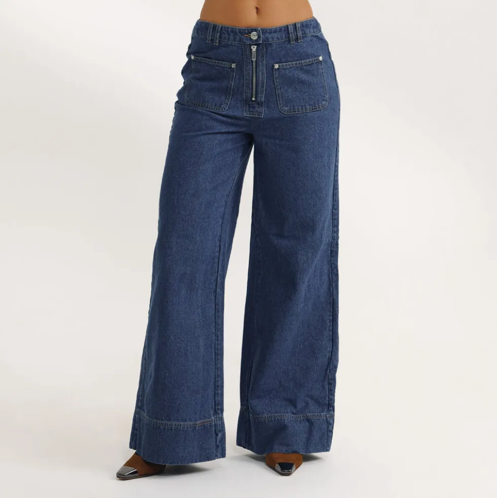 High-Waisted Wide-Leg Jeans - Blue