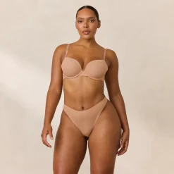 Invisible Form T-Shirt - Honey