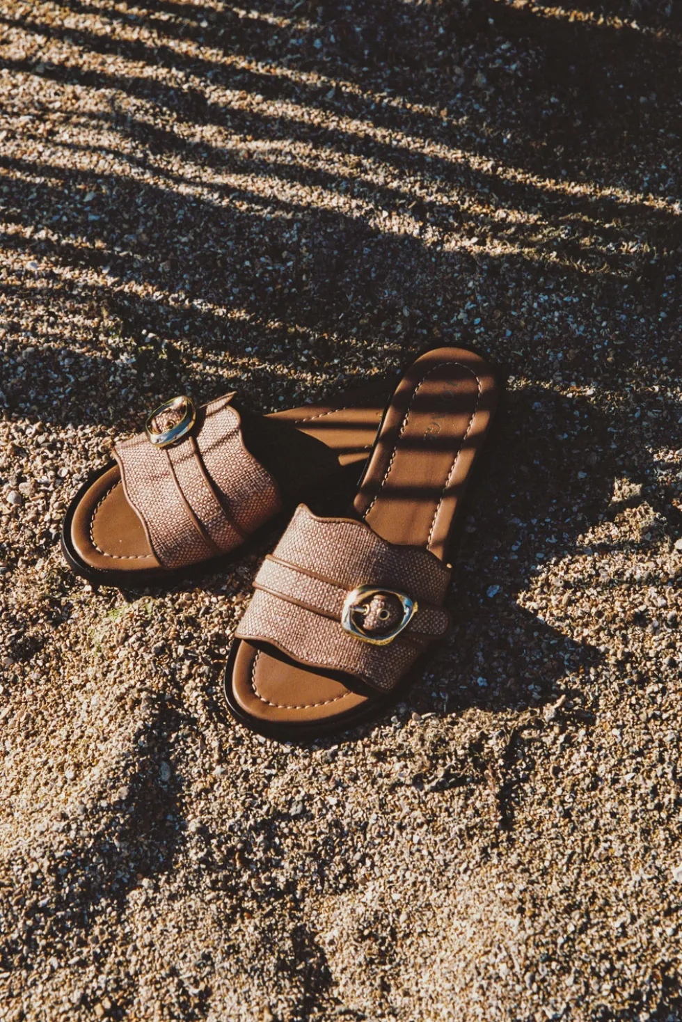 Iris Sandals - Raffia