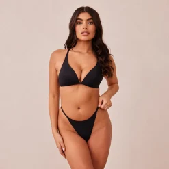 Light Non-wire Plunge T-shirt Bra & Thong/Briefs Set - Black