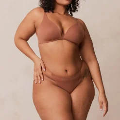 Light Non-wire Plunge T-shirt Bra & Thong/Briefs Set - Mocha