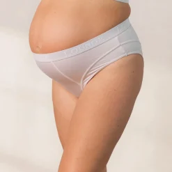 Nurture Briefs - Cream