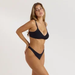 Seamless Bralette - Black