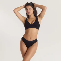 Soft Ribbed Push-Up Bralette - Black