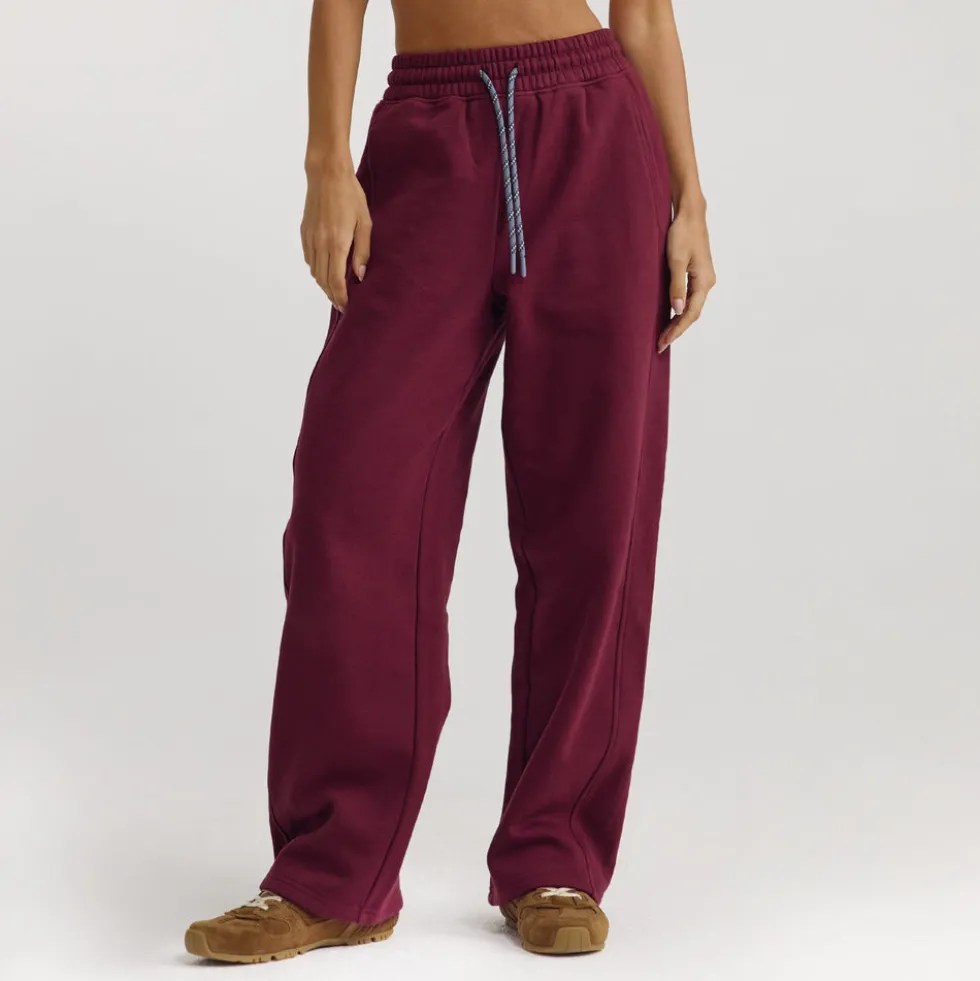Straight-Leg Sweatpants - Cherry Lacquer